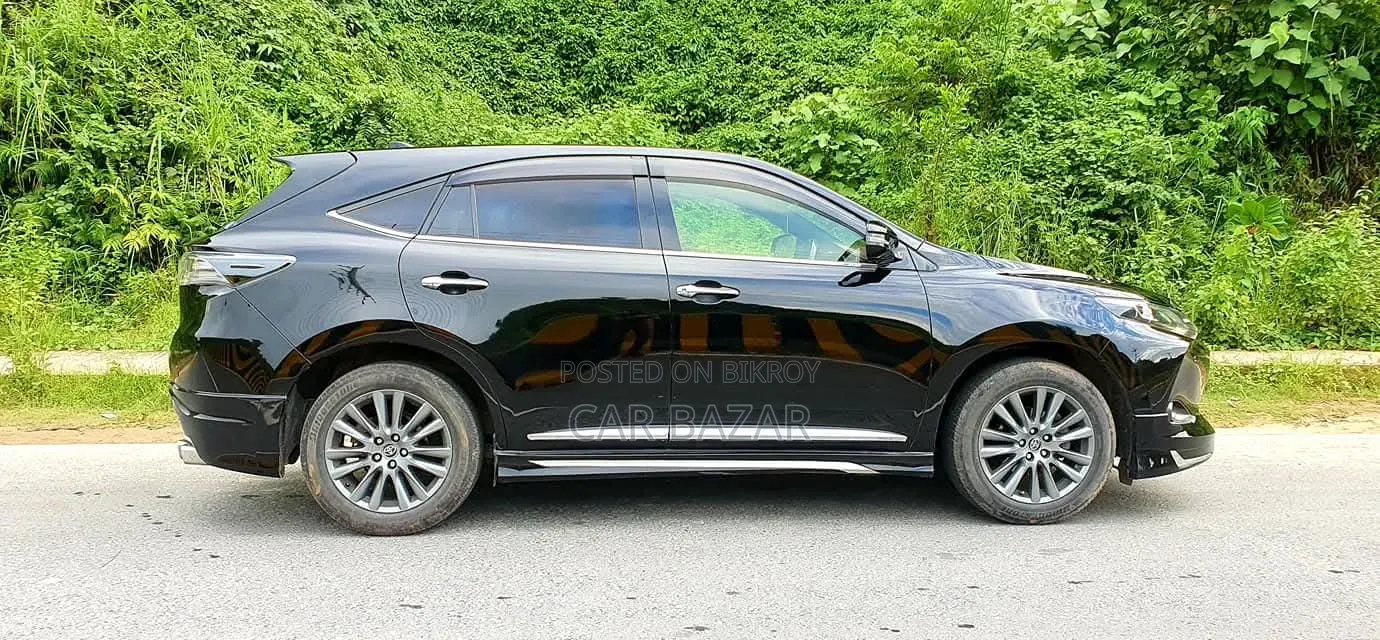 Toyota Harrier 2.0 2014 Black
