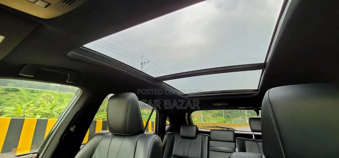 Toyota Harrier 2.0 2014 Black