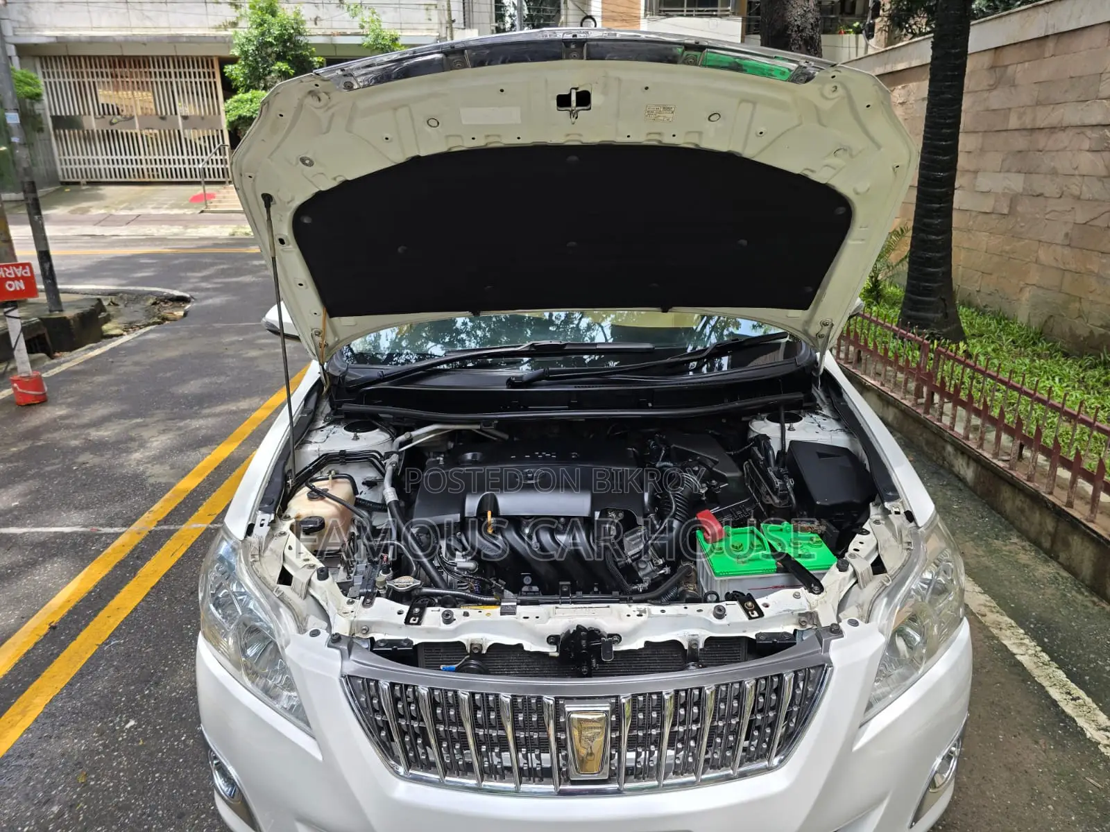 Toyota Premio 1.5 Front-Wheel Drive 2013 Pearl