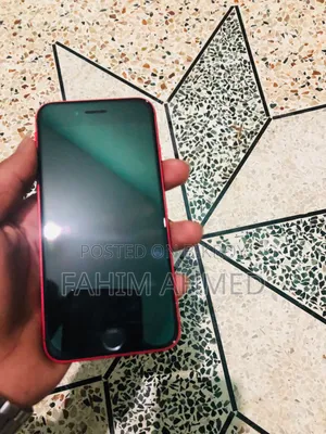 অ্যাপল আইফোন এসই ৬৪ জিবি রেড