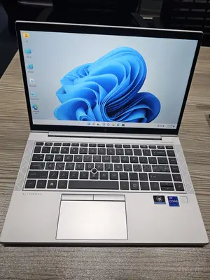 Laptop HP EliteBook 840 G8 16GB Intel Core i7 SSD 512GB