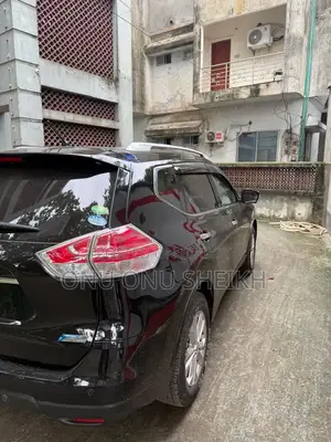 Nissan X-Trail 2016 Black