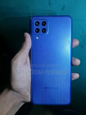 Samsung Galaxy F22 128 GB Purple