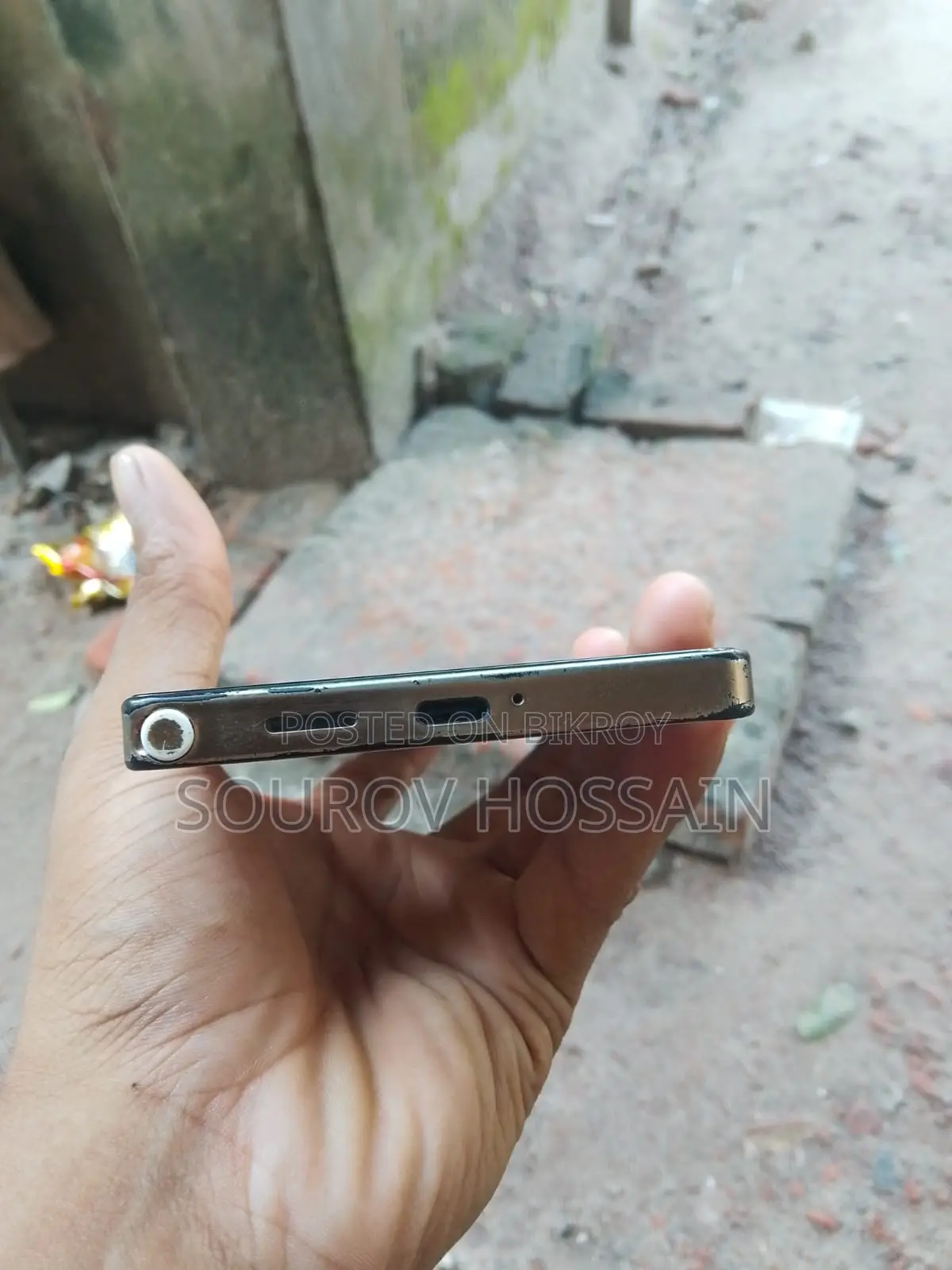 M-Horse 64 GB Gold