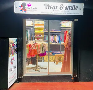 Running clothing showroom for sale