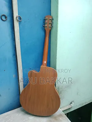 গিটার টি বিক্রি হবে