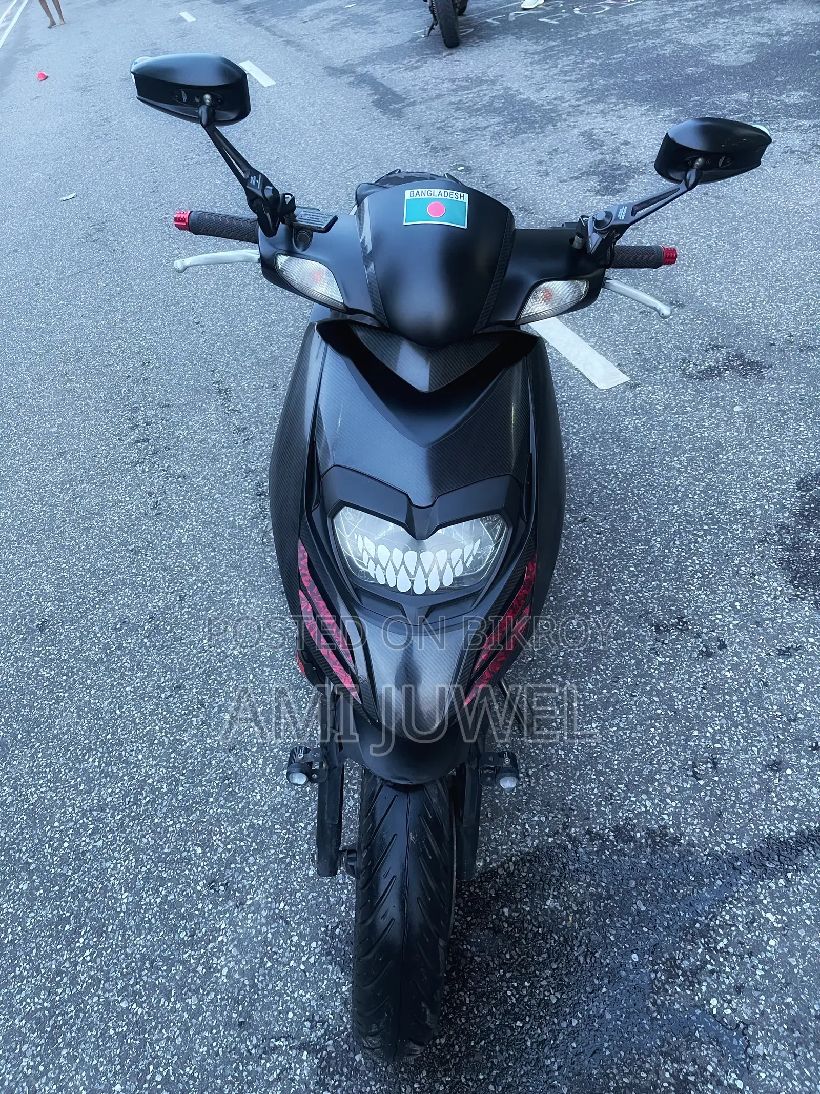Aprilia SR 2021 Black