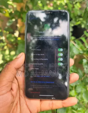 Apple iPhone XR 64 GB Black