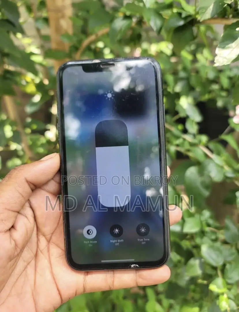 Apple iPhone XR 64 GB Black