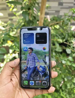 Apple iPhone XR 64 GB Black
