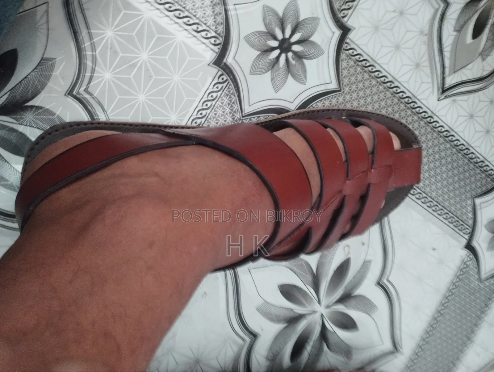 100% Leather 4 Pairs For Sale Get One Button Mobile Free 1 In 4 People