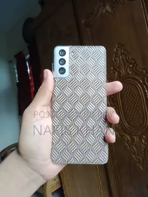 স্যামসাং গ্যালাক্সি এস২১+ ৫জি ২৫৬ জিবি ধূসর