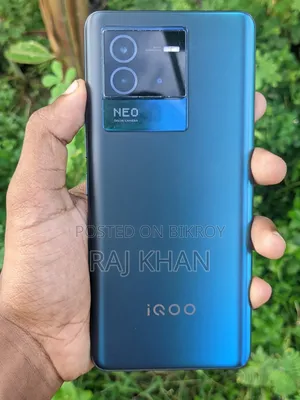 আইকিউও 128 জিবি
