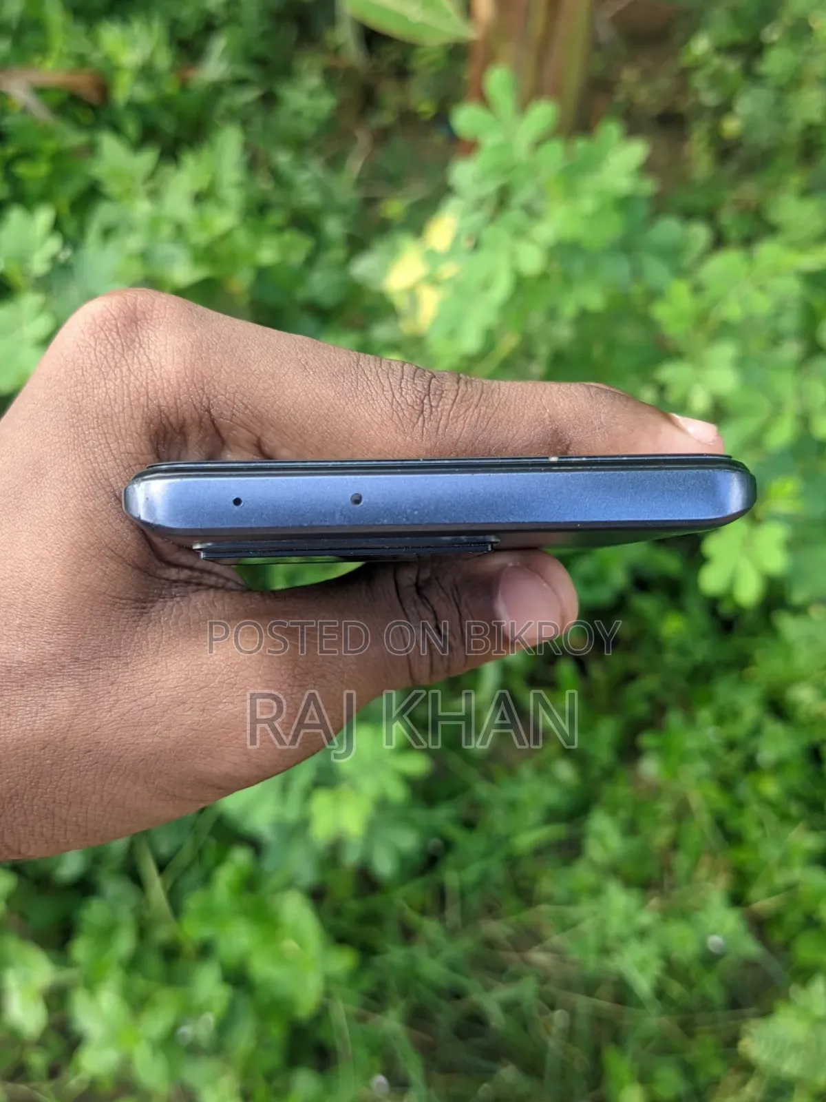 আইকিউও 128 জিবি