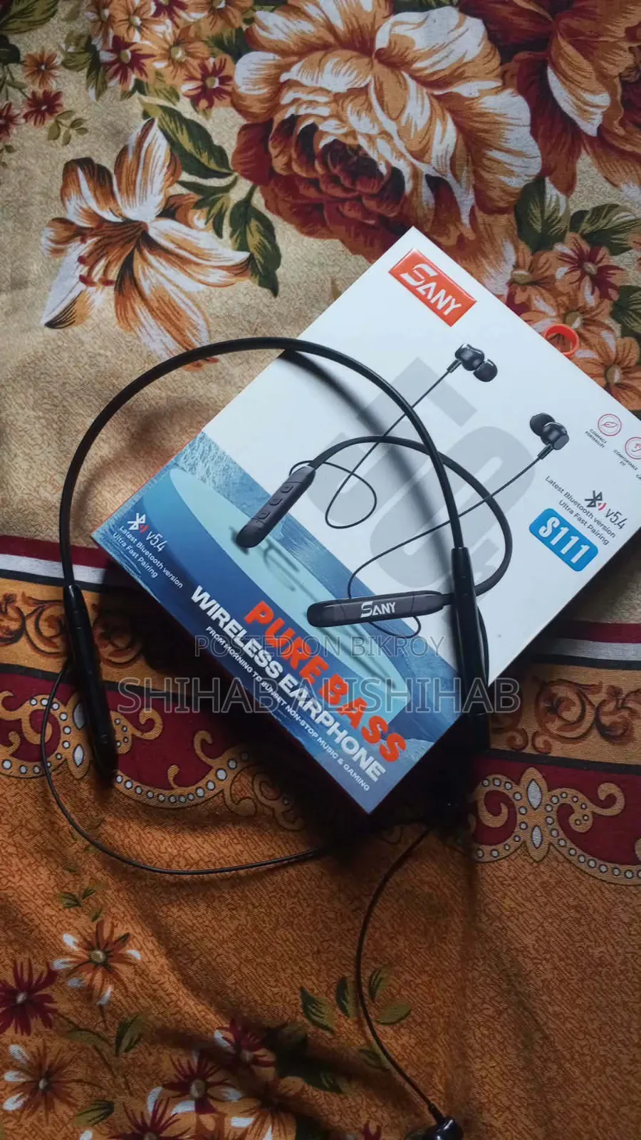 Headphone for sale