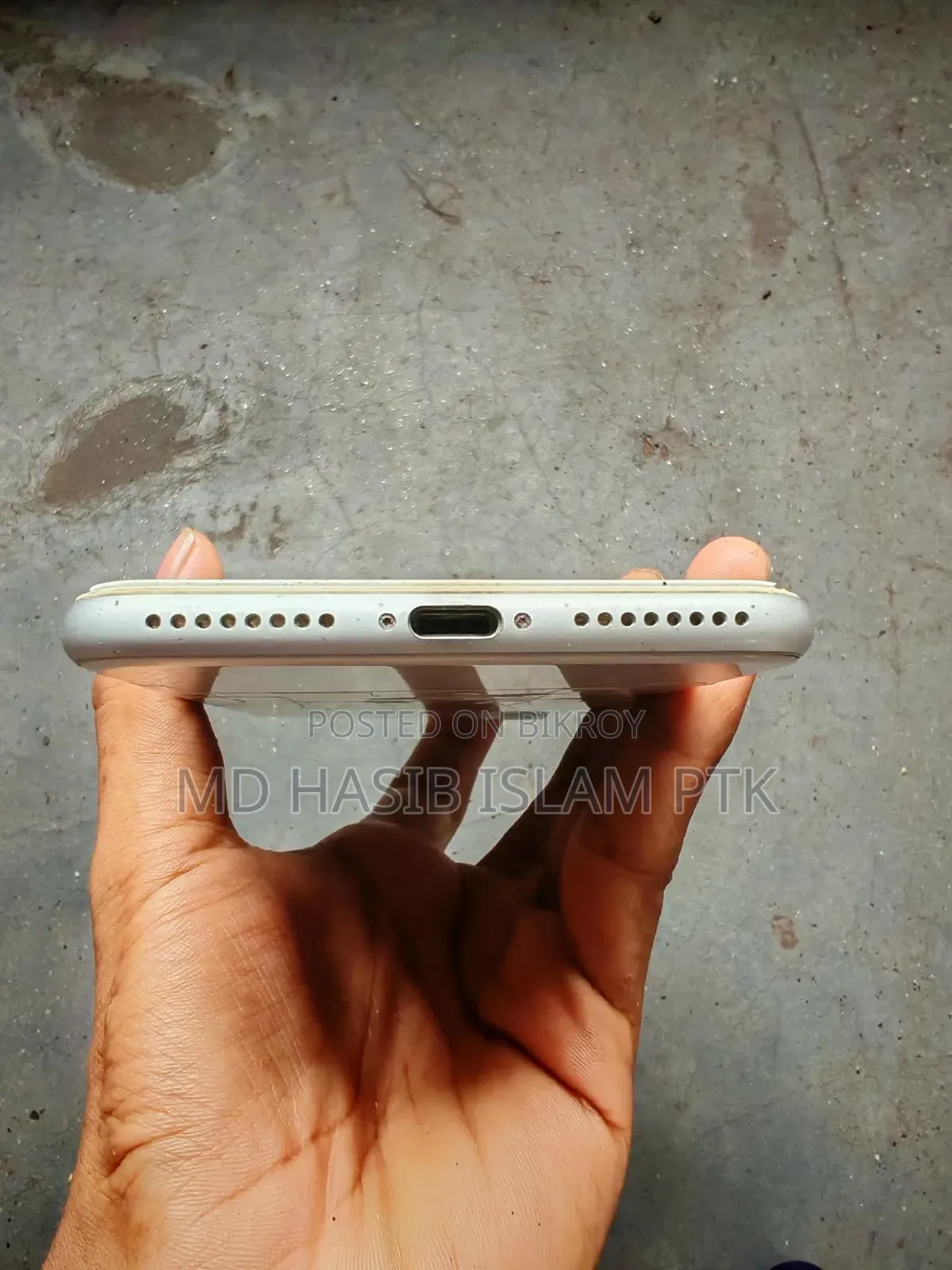 অ্যাপল আইফোন ৮ প্লাস ৬৪ জিবি হোয়াইট