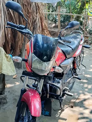 Bajaj Platina 125 2013 Red