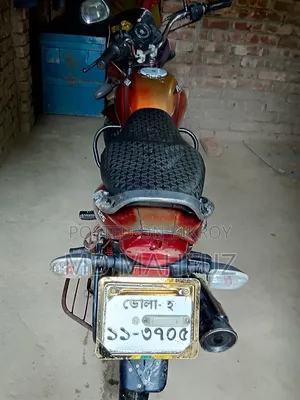 Bajaj Platina 125 2013 Red