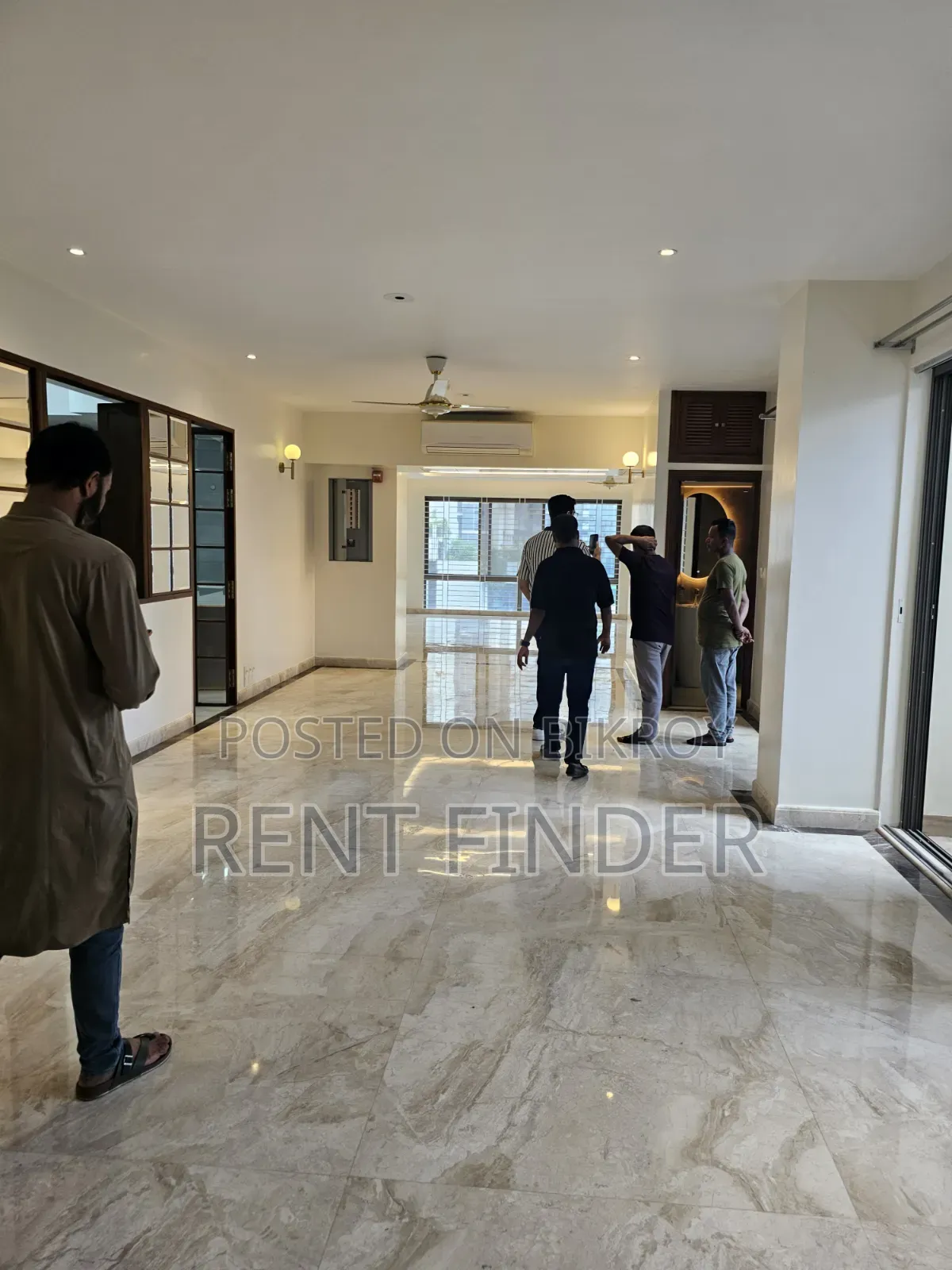 গুলশানে ৪ বেডরুমের অ্যাপার্টমেন্ট ভাড়া দেওয়া হবে