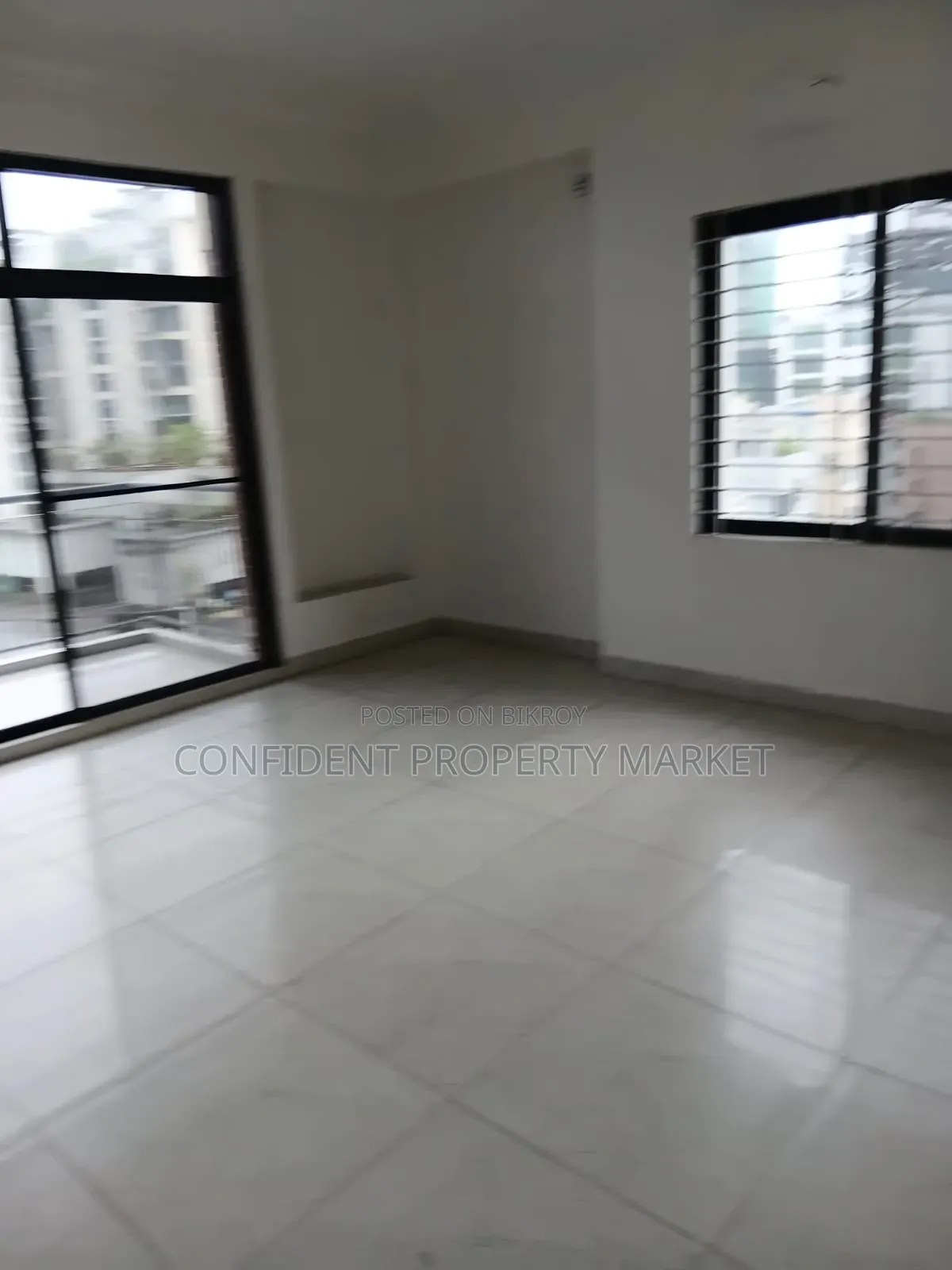 4 Bedroom Apartment in Gulshan for Rent