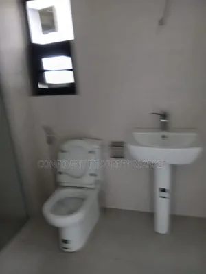 গুলশানে ভাড়ার জন্য আসবাবপত্রসহ ৪ বেডরুমের অ্যাপার্টমেন্ট