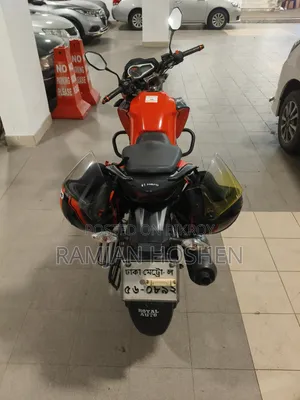 Hero Hunk 2021 Black