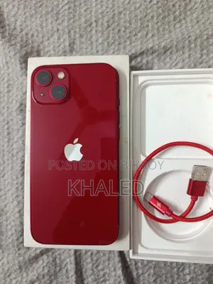 Apple iPhone 13 128 GB Red