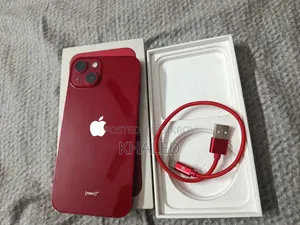 Apple iPhone 13 128 GB Red