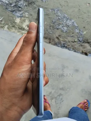 মোটোরালা এজ ৫০ ফিউশন ২৫৬ জিবি ব্লু