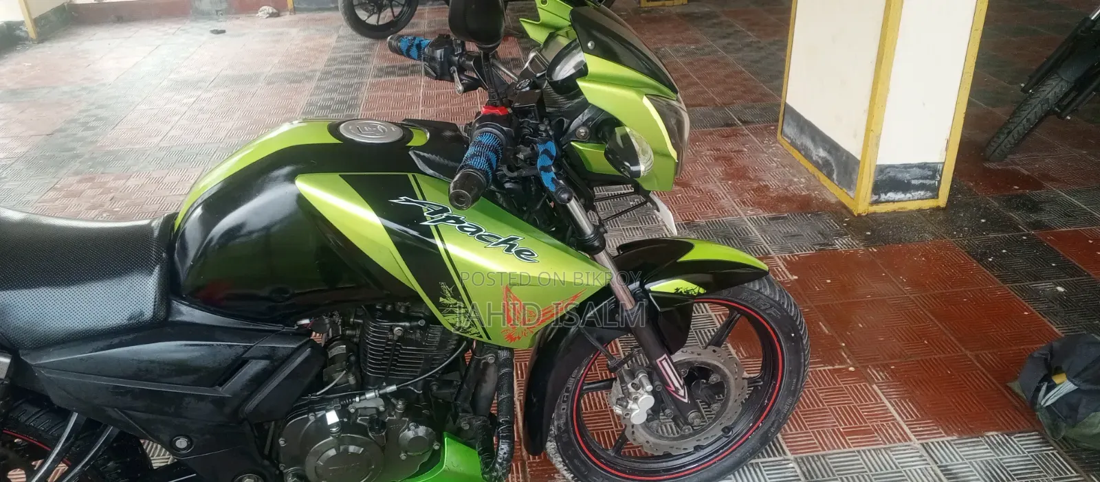 TVS Apache RTR 160 2V 2016 Green