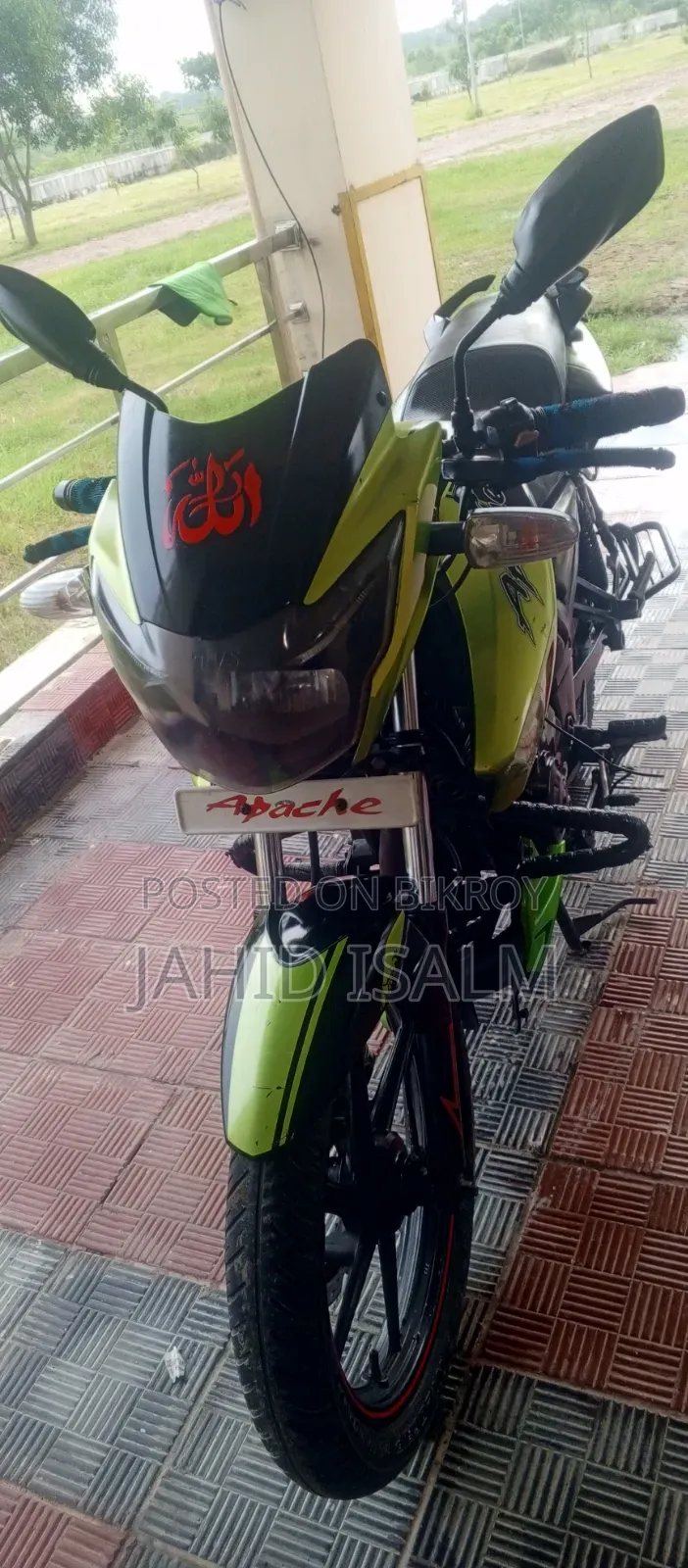 TVS Apache RTR 160 2V 2016 Green