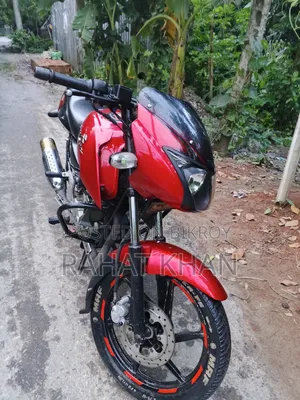 Bajaj Pulsar 150 2014 Red