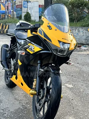 Suzuki GSX-R150 2024 Yellow