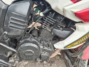 ইয়ামাহা এফজে ২০১৩ সাদা
