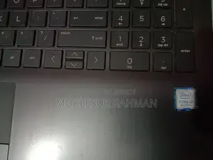 Laptop HP 15-Da3007nia 8GB Intel Core I3 HDD+SSD 512GB