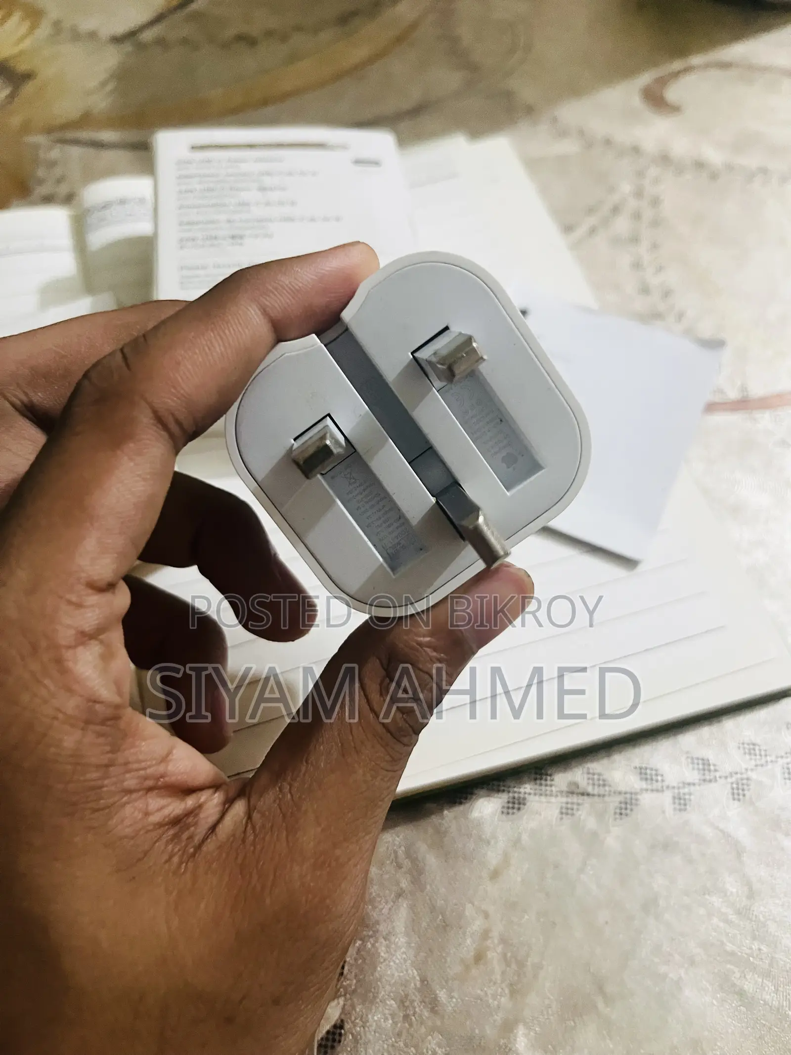 Original Apple Charger 20 W