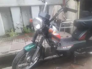 টিভিএস এক্সএল ১০০ ২০১৭ সবুজ