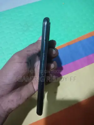 অ্যাপল আইফোন এক্স ২৫৬ জিবি ব্ল্যাক