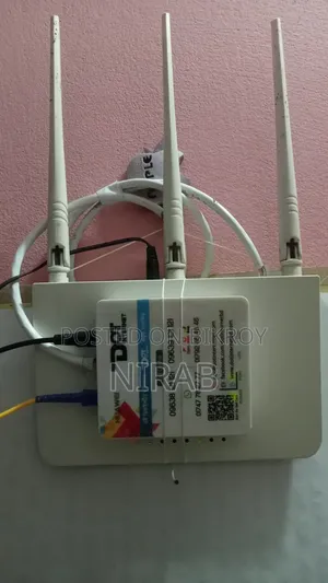 Tenda F3 Router