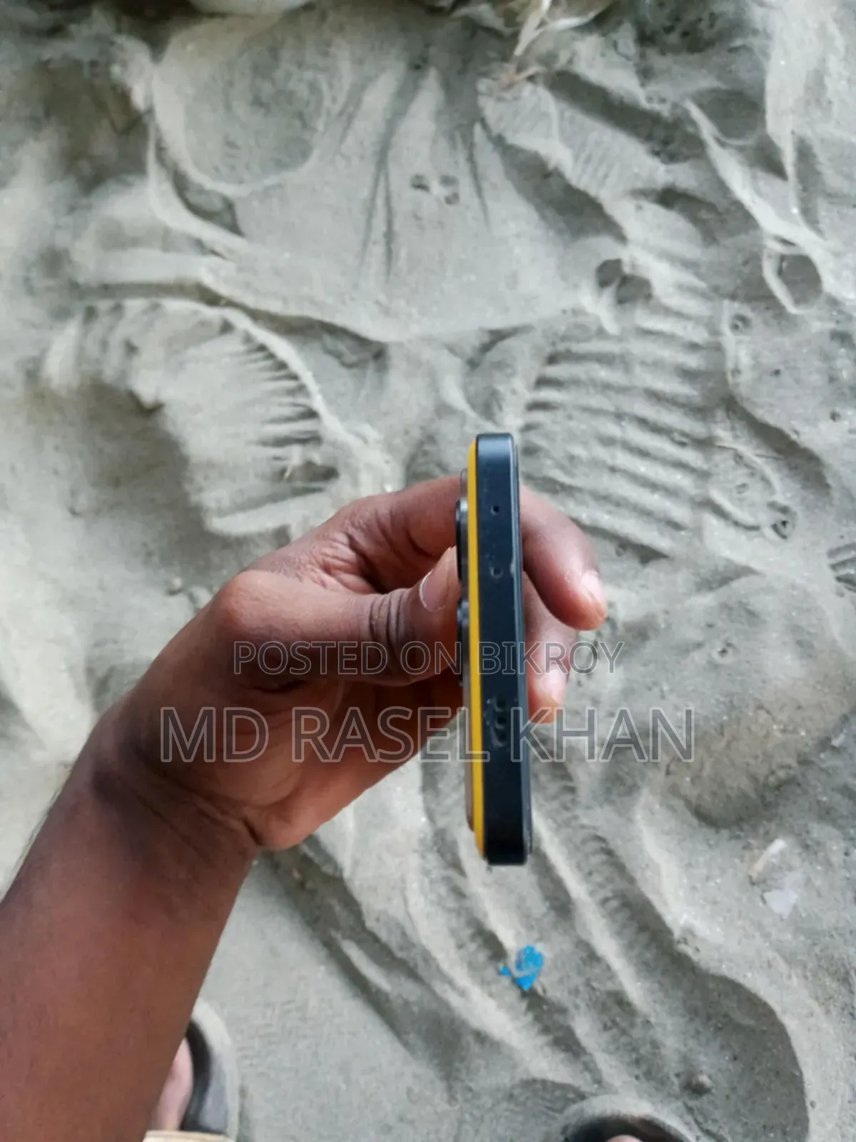 EL 8 GB Yellow