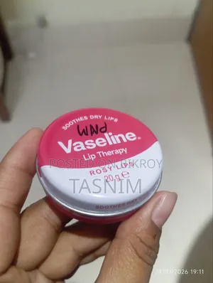 Vaseline Lip Therapy