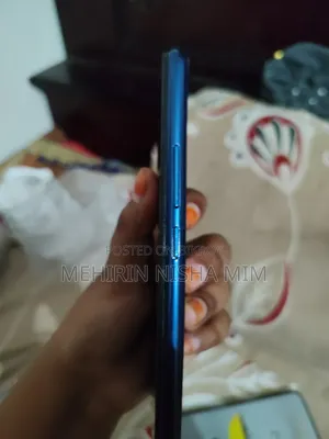 Vivo Y15 64 GB Blue