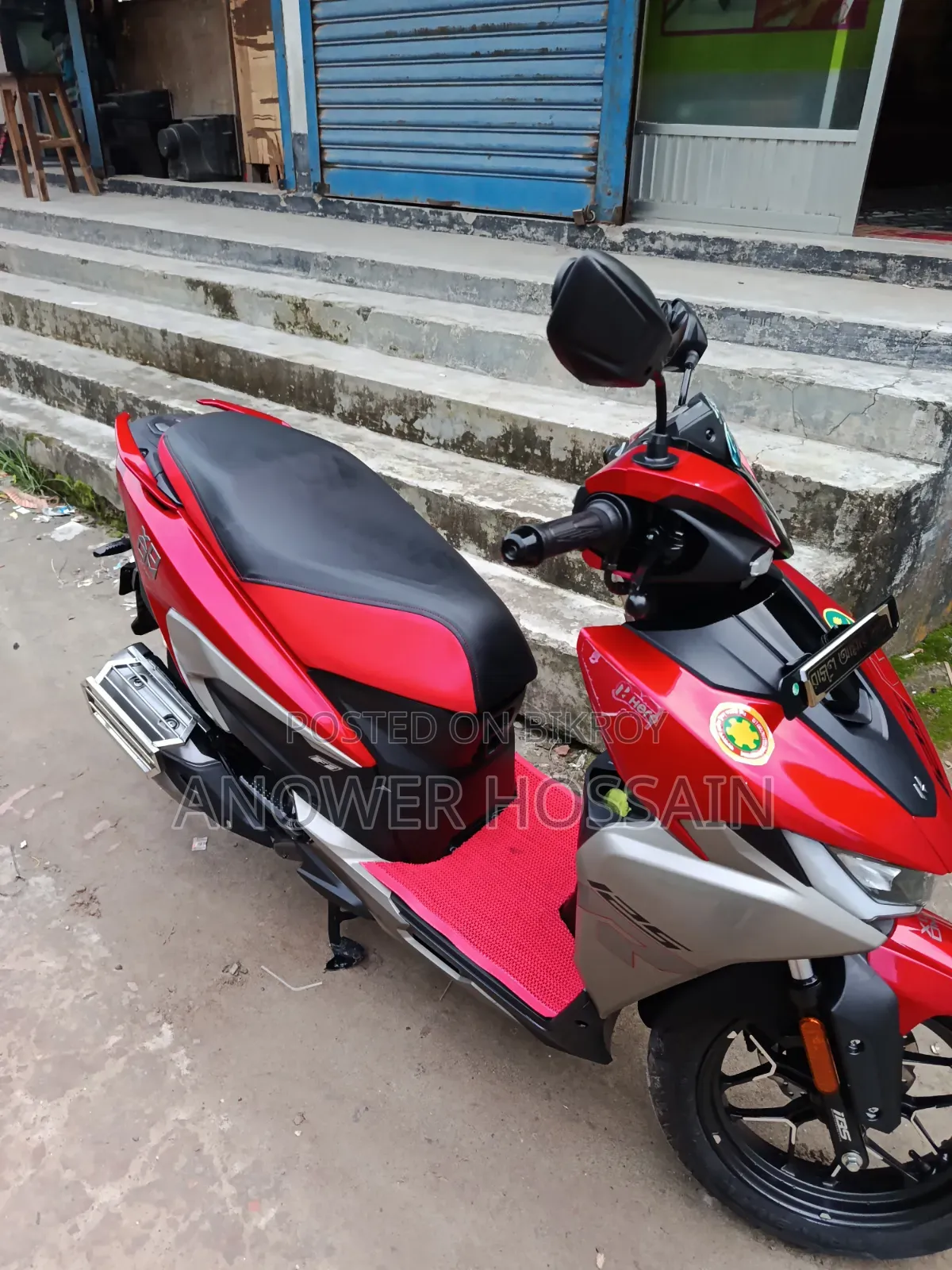 হিরো জুম ১২৫ ২০২৬ লাল