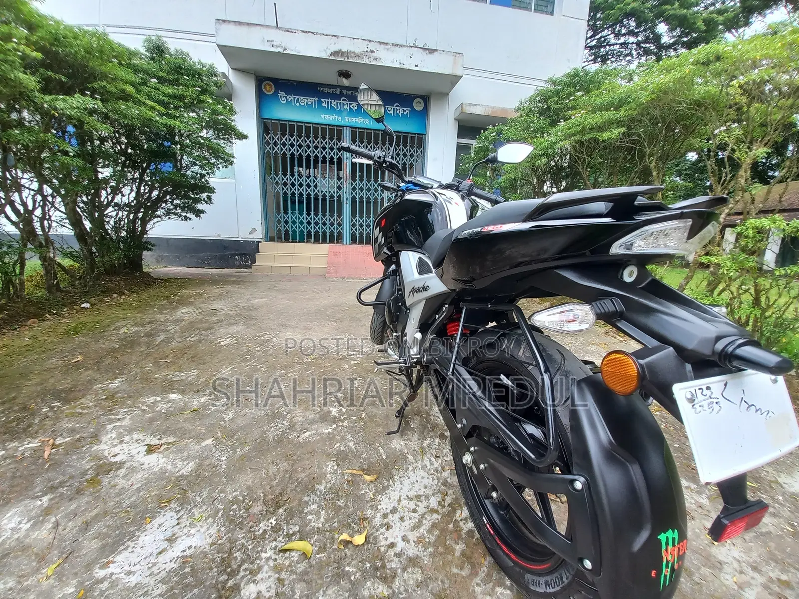 নতুন টিভিএস আপাচি আরটিআর ১৬০ ৪ভি ২০২৫ কালো