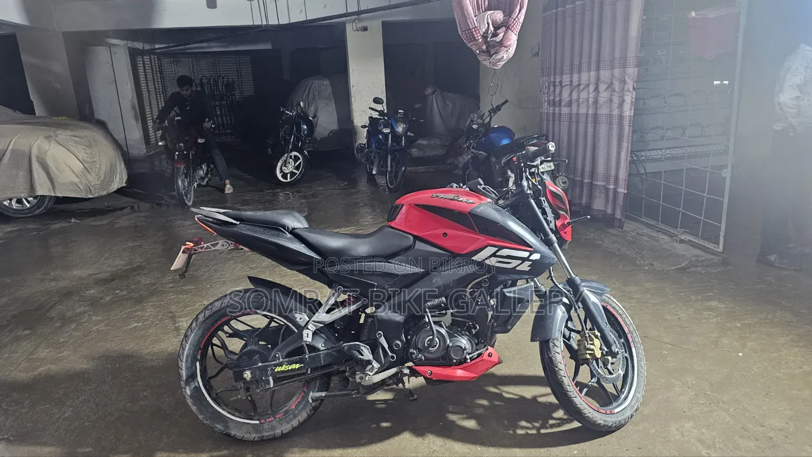 Bajaj Pulsar NS 160 2020 Red