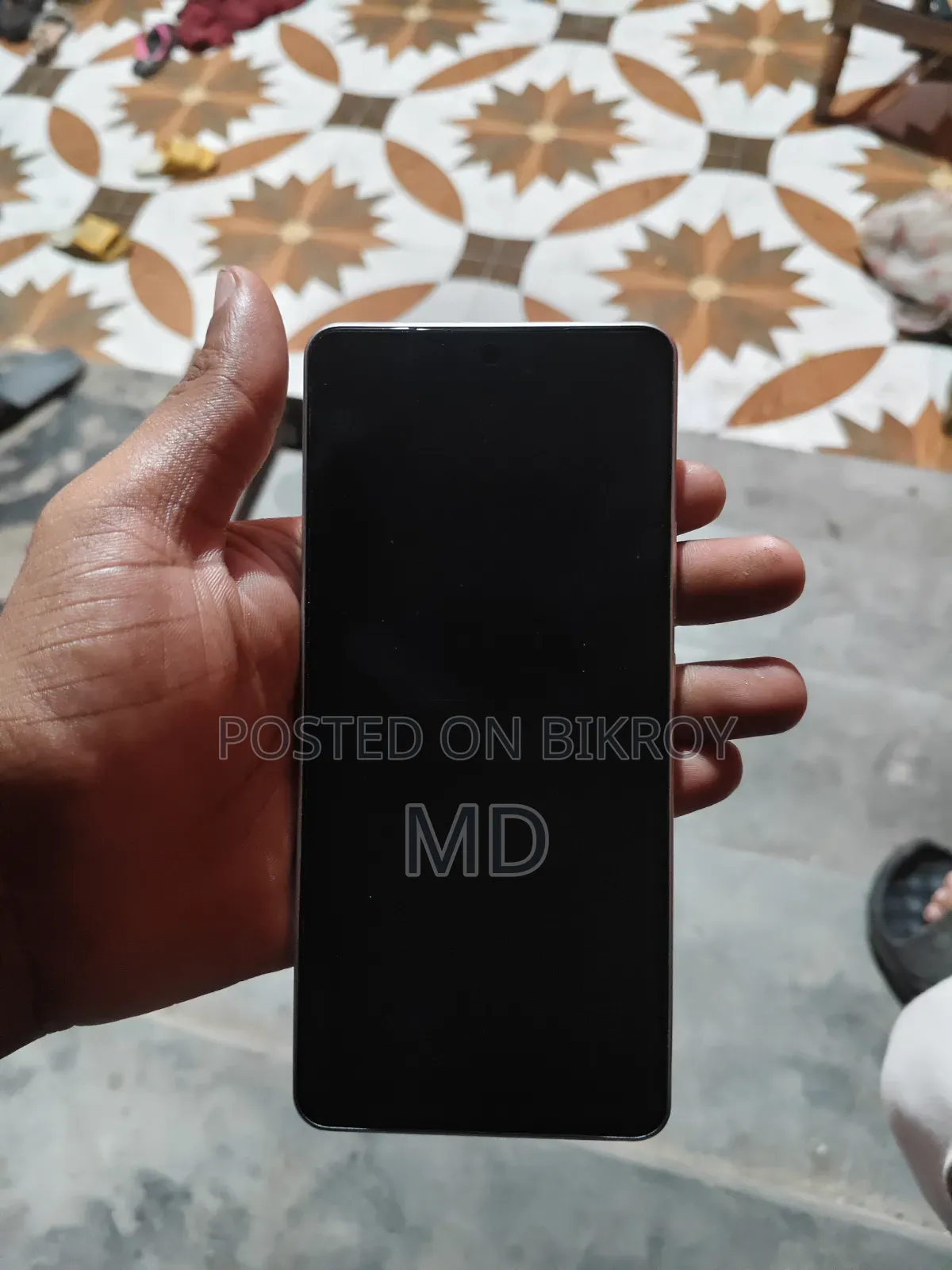 আইকিউওও জেড১০ ২৫৬ জিবি হোয়াইট