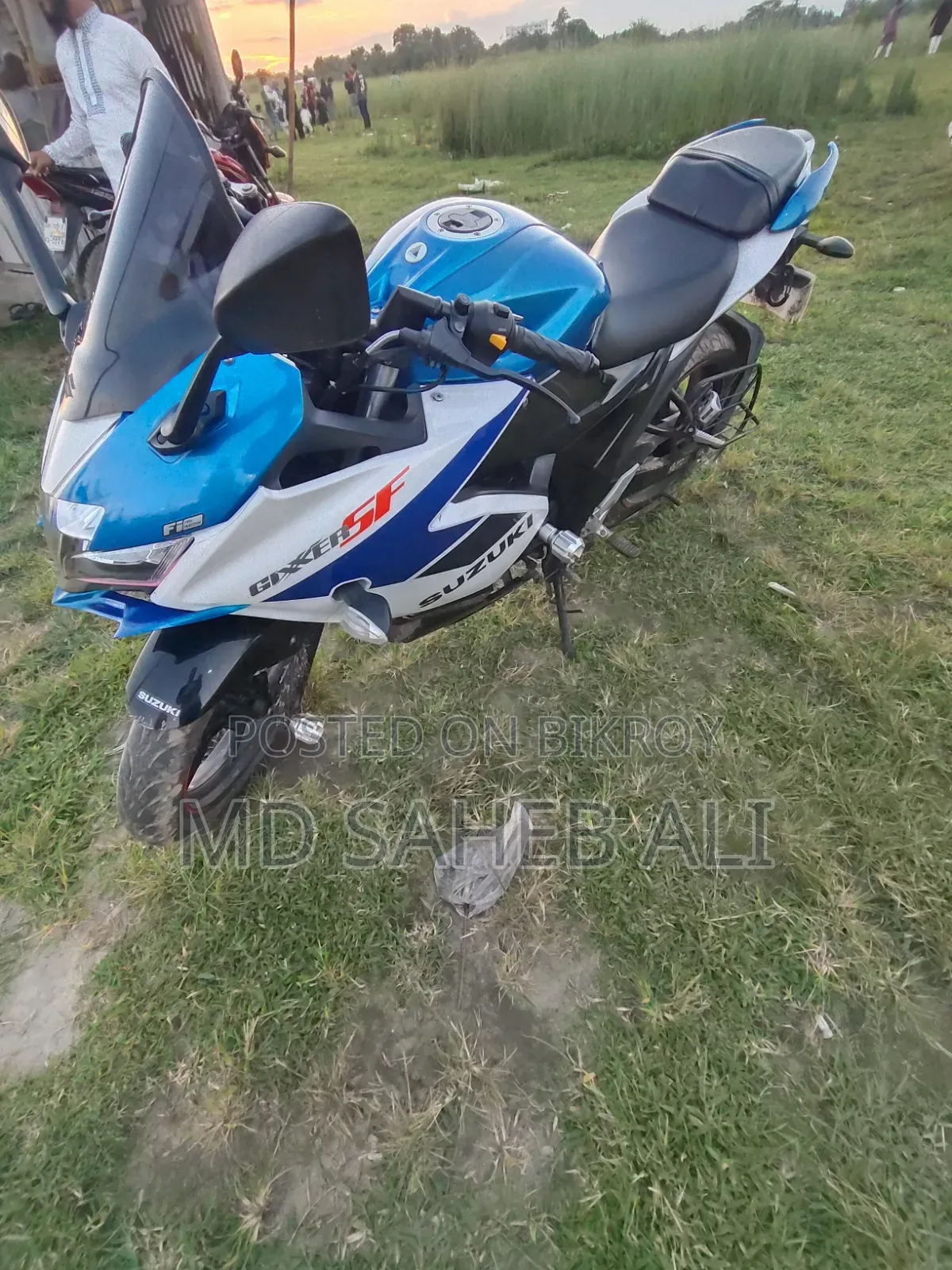 Suzuki Gixxer SF 2025 White