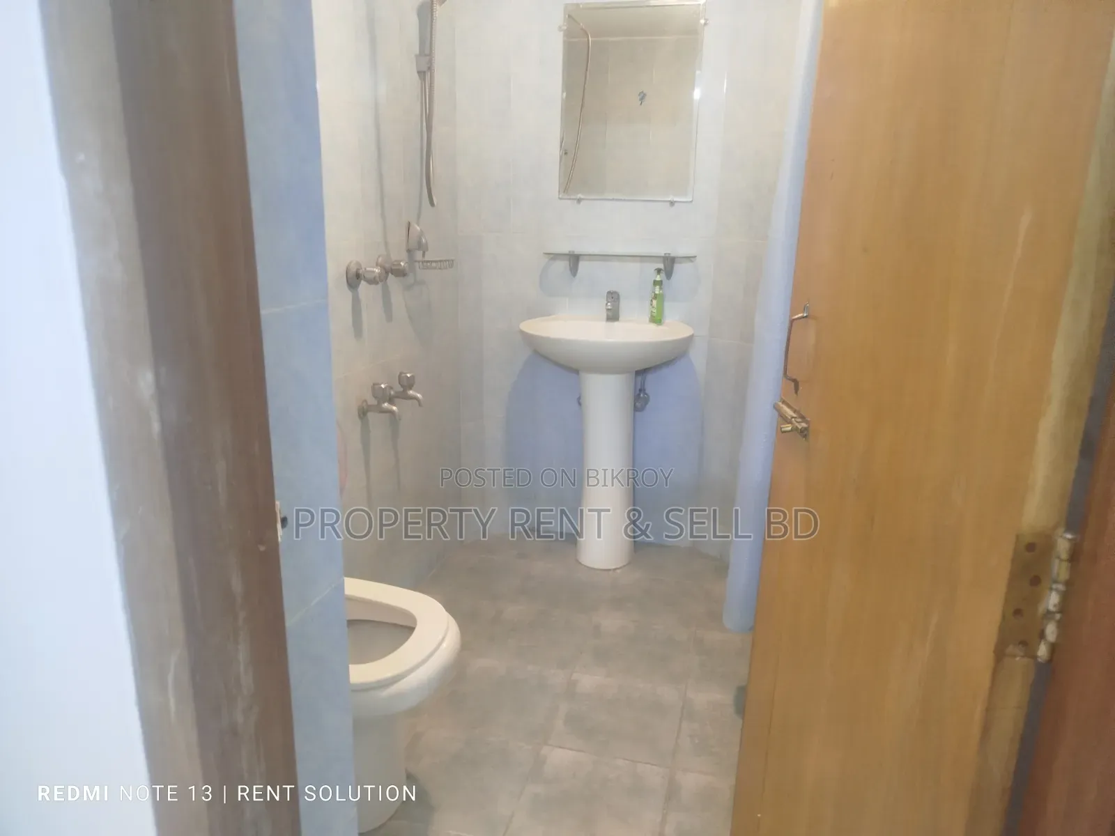 Furnished 3-Bedroom Apartment in Property Rent Sell, Banani for Rent
