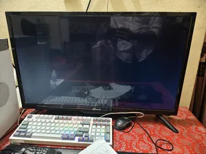 Desktop Computer 8GB AMD Ryzen 5 SSD 128GB