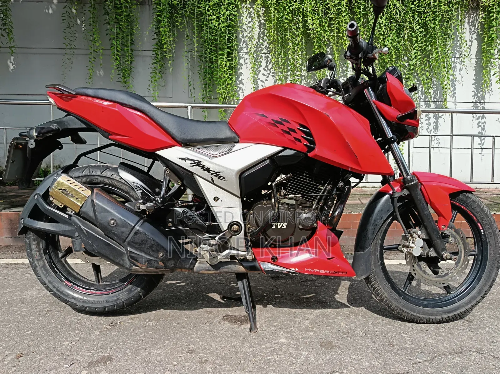 টিভিএস আপাচে আরটিআর ১৬০ ৪ভি ২০২২ রেড